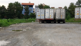 Bãi xe container - Vận Tải Hân Phú - Công Ty TNHH Thương Mại Dịch Vụ Vận Tải Hân Phú